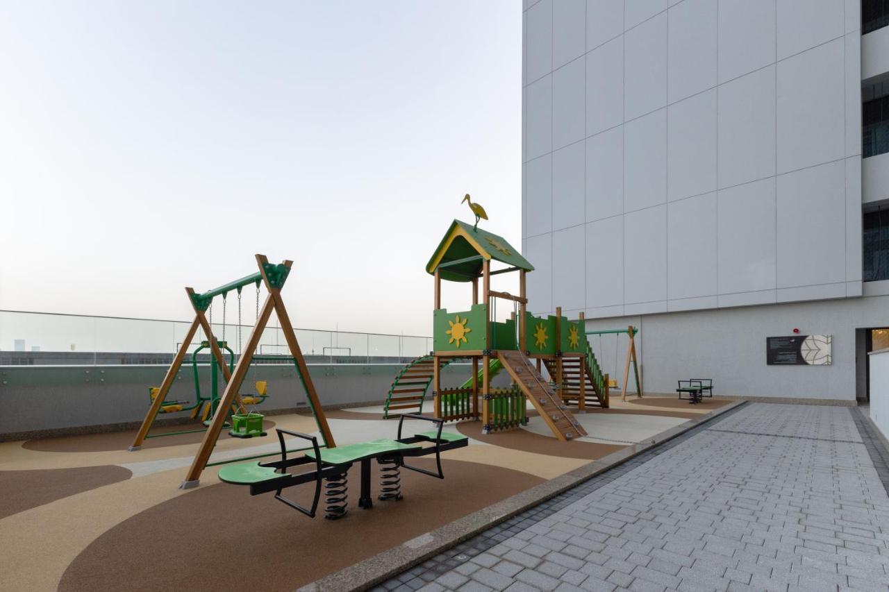 Full Moon Of One Park Avenue Dubai Exterior photo