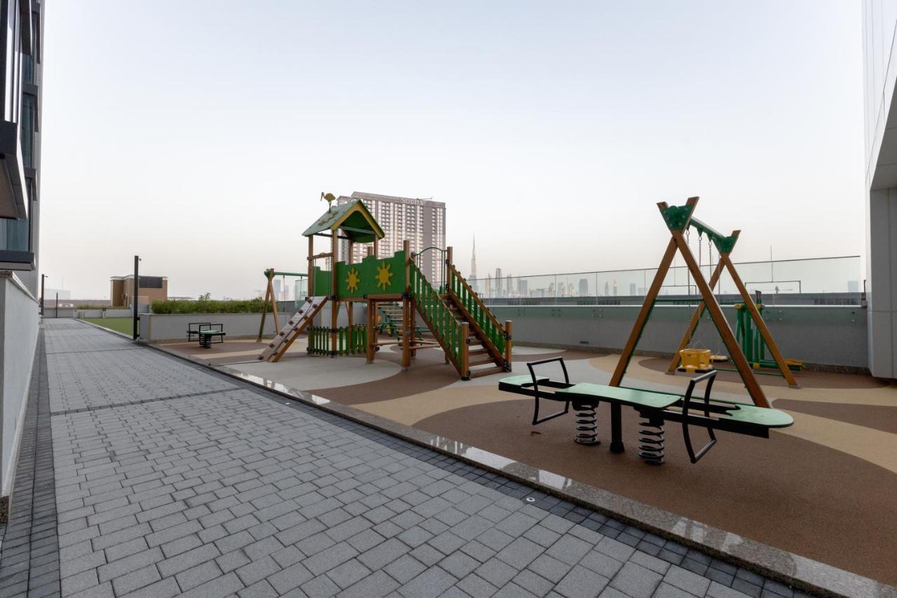 Full Moon Of One Park Avenue Dubai Exterior photo